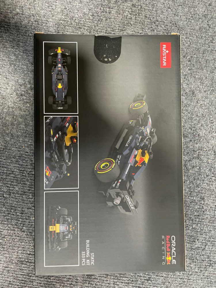 Red bull Max Verstappen #1 RB19 2023, bolid F1 model z klocków NOWY !