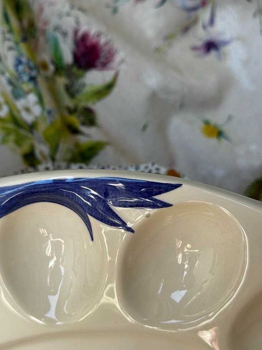 Patera na jajka w kształcie gąski