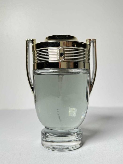 Парфуми Paco Rabanne Invictus