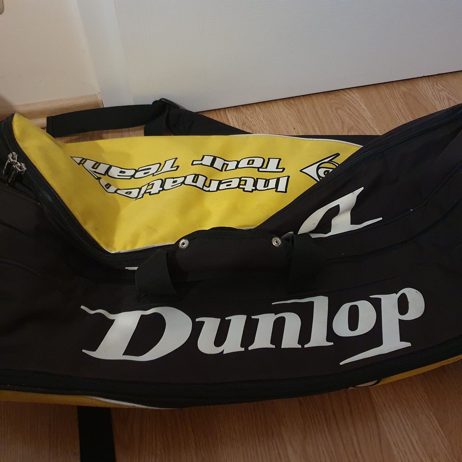 Torba tenisowa Dunlop International Tour Team Thermo