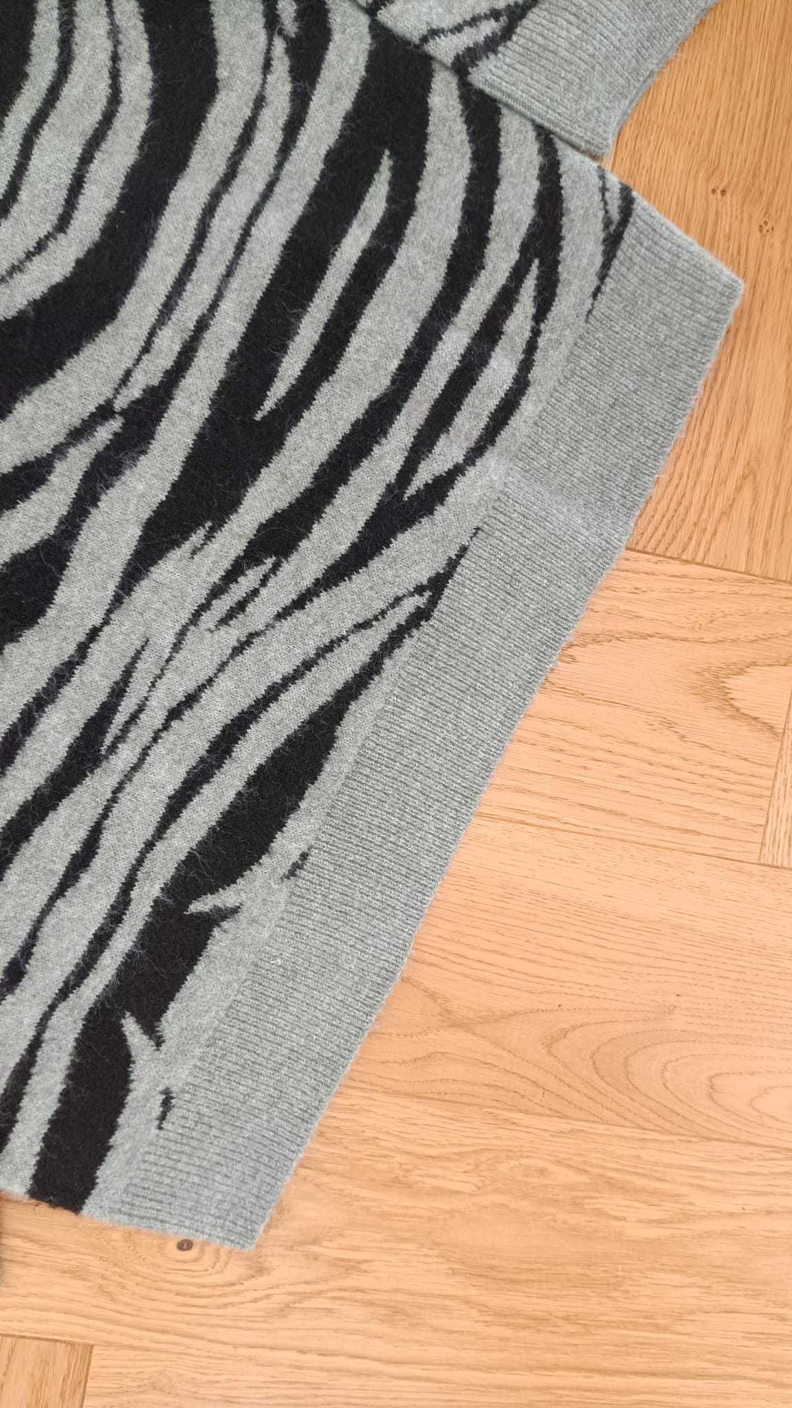 Nowy sweter damski L 44 46 zebra tygrys