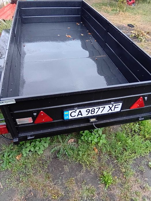 Продам прицеп легковий