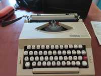 Máquina de escrever antiga Messa 2002, em perfeitas condições, limpa