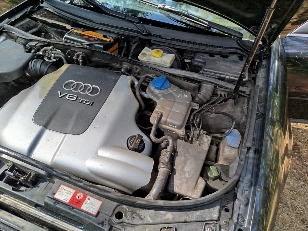 Audi A6 C5 2.5 TDI Бляха