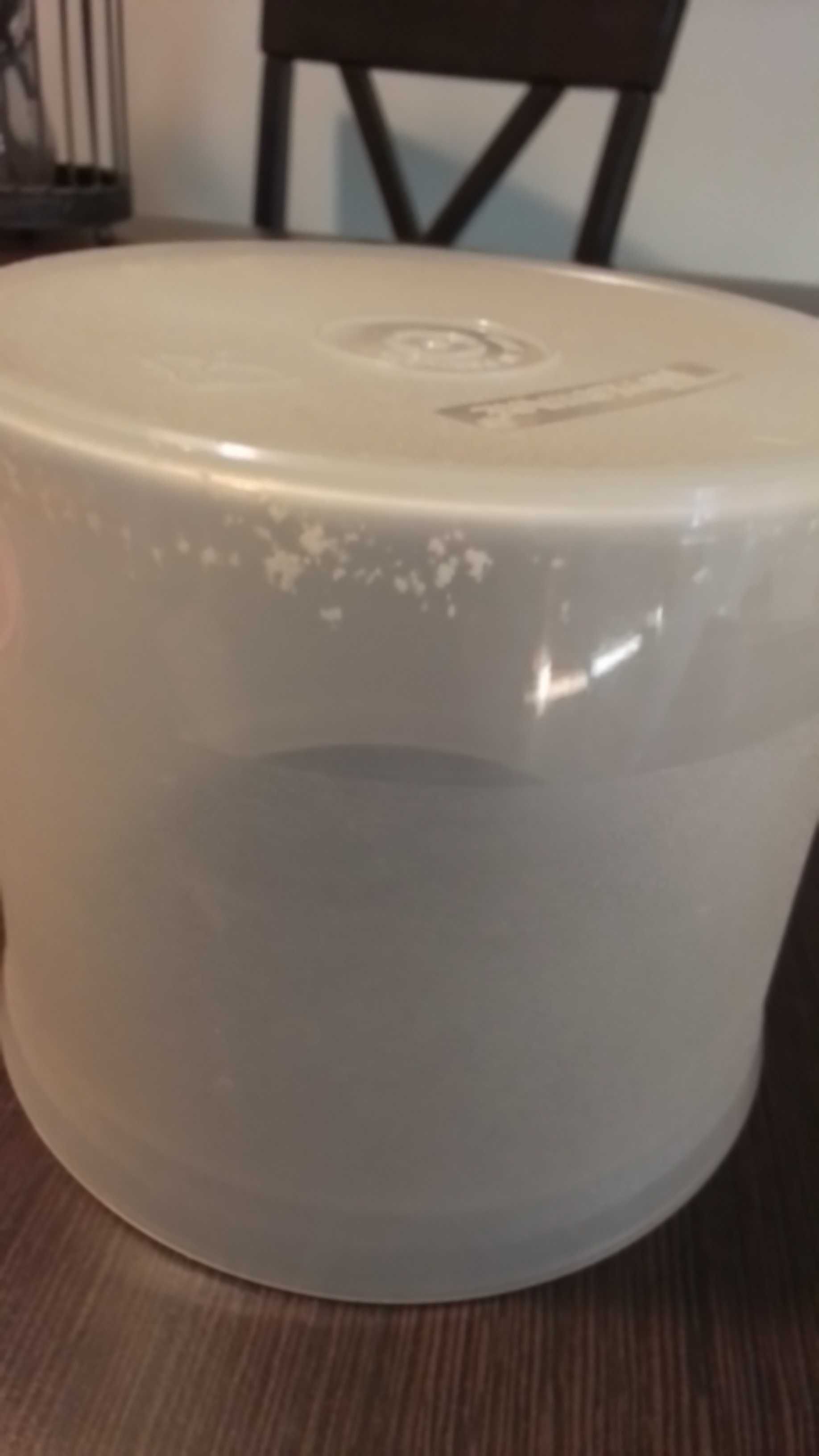 Artigos da Tupperware variados