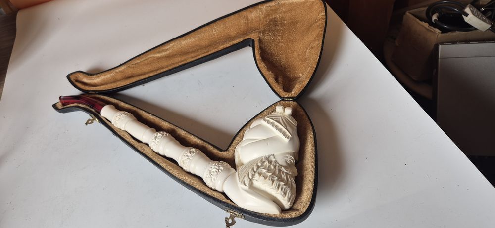 Piękna stara olbrzymia fajka z pianki morskiej sepolit w etui 34 cm