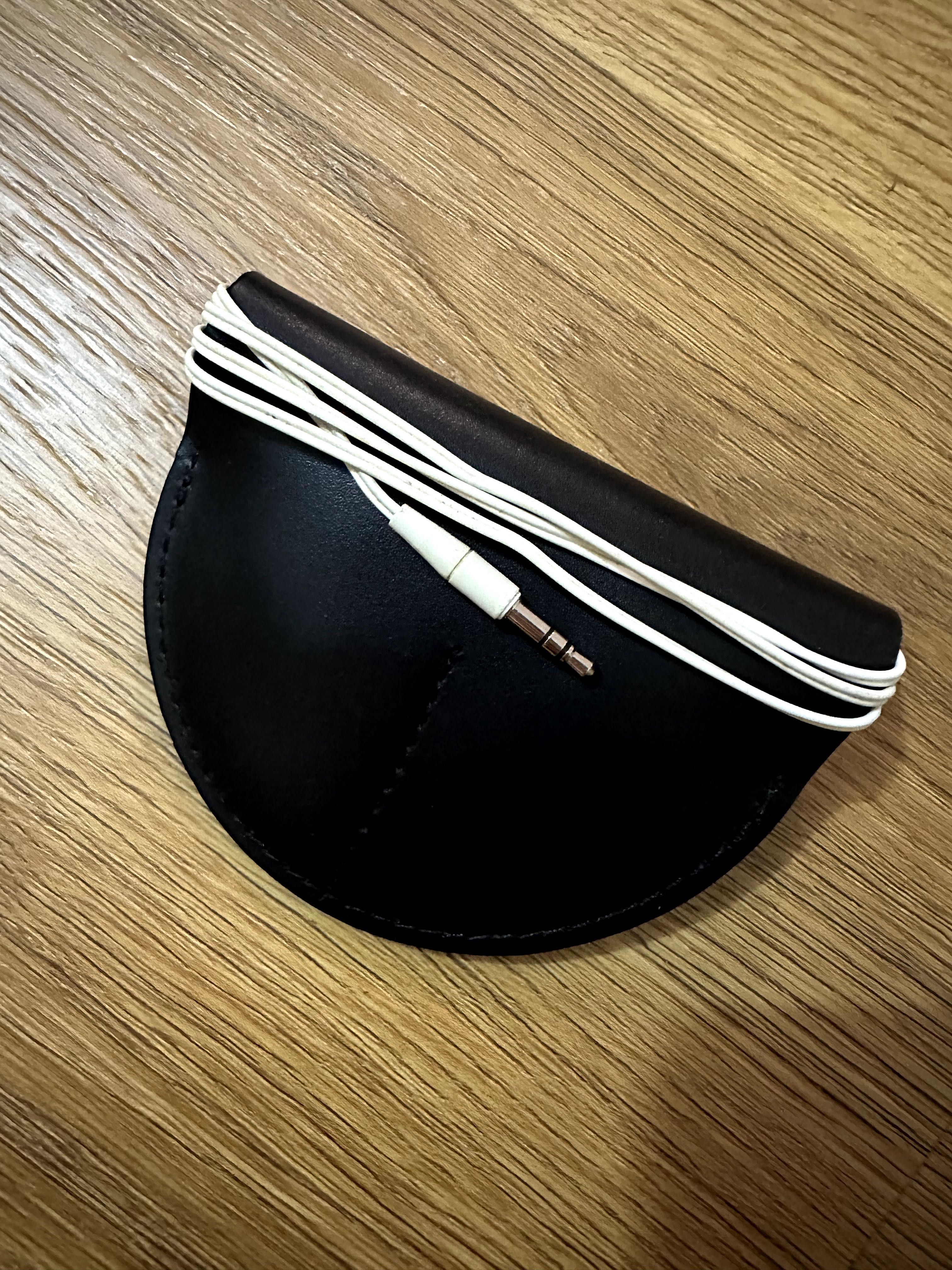 Headphones com fio Bang & Olufsen
