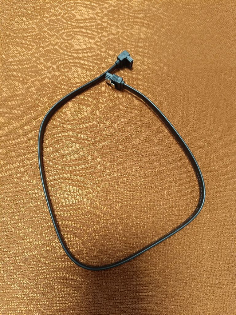 Kabel SATA do dysku twardego