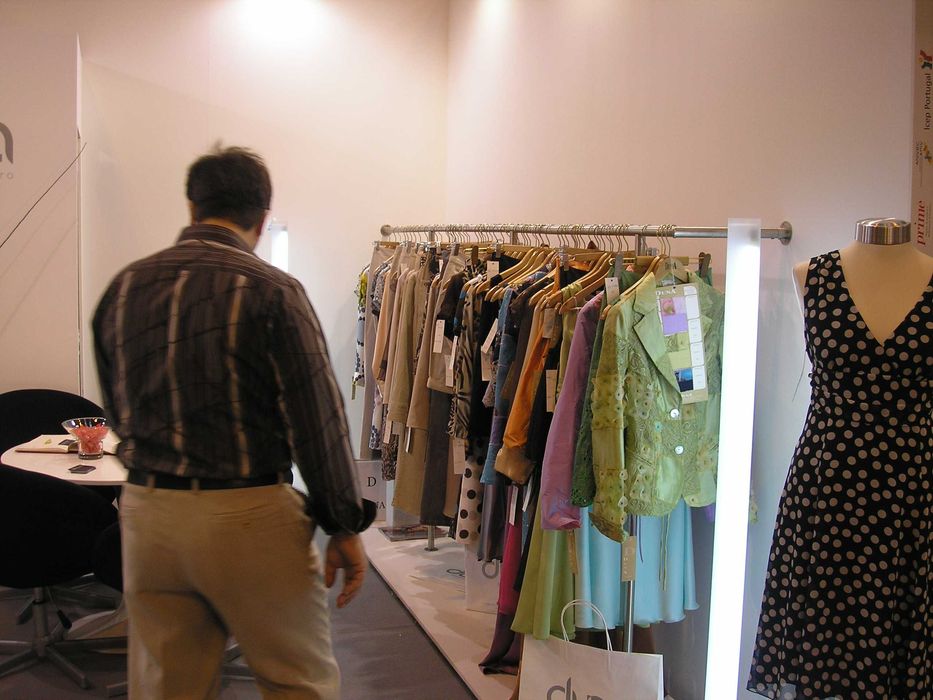 ATELIER  DE CONFEÇAO  MULHER HOMEM/E WORK FASHION,Clothing production