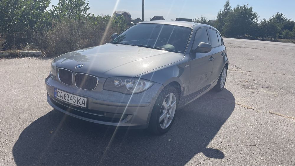 BMW 1 series 2.0 бензин