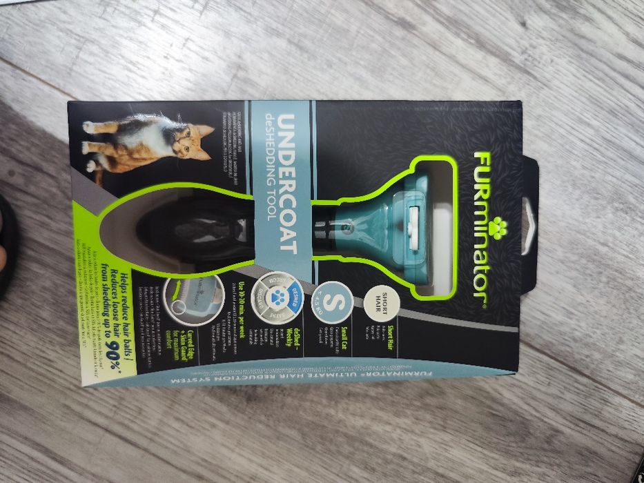 Furminator grzebień dla kota róż S krótka sierść