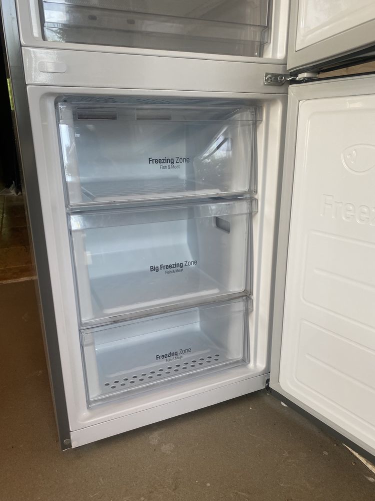 Lodówka LG Total No Frost