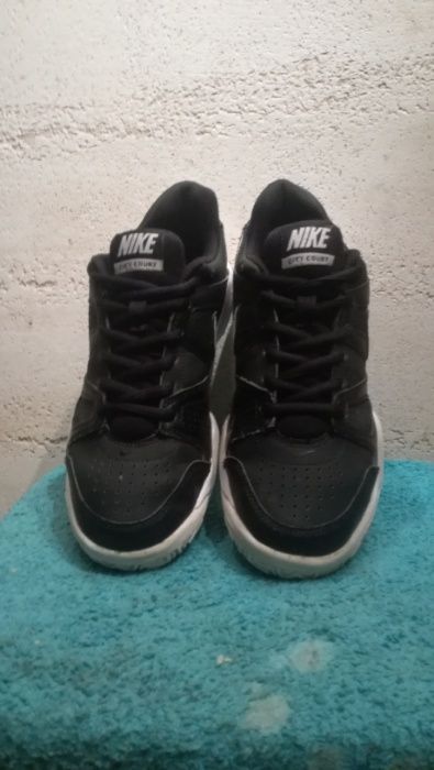 NIKE CITY COURT 7 r.36,5 skóra stan bardzo dobry