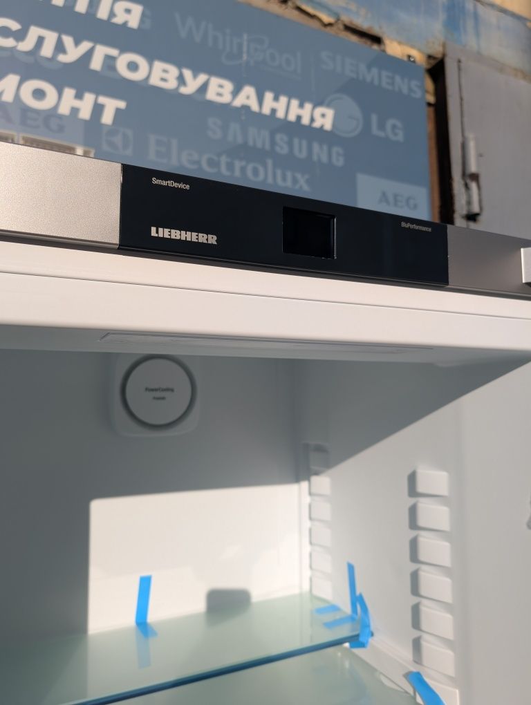 Холодильник Новый Liebherr 70см  2022р