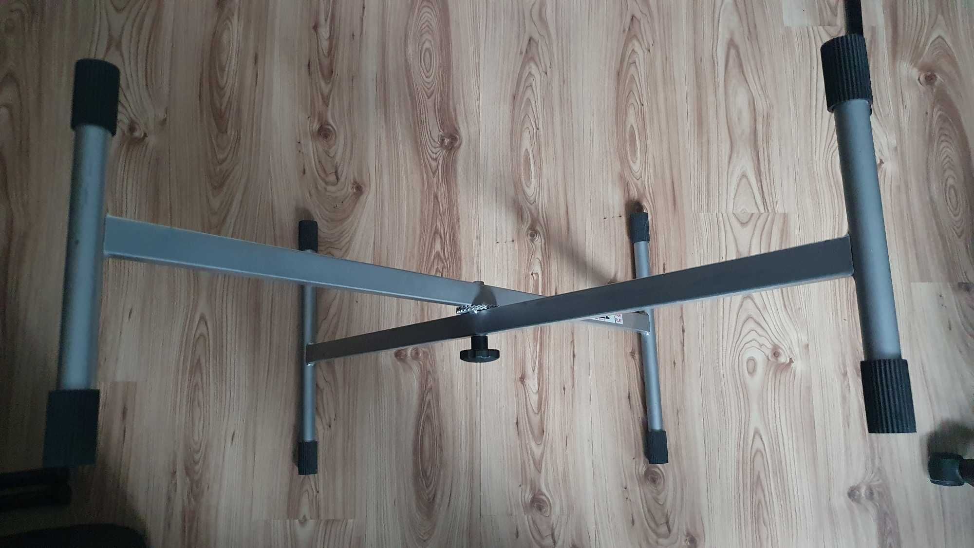 Statyw klawiszowy po Keyboard srebrny AKMUZ