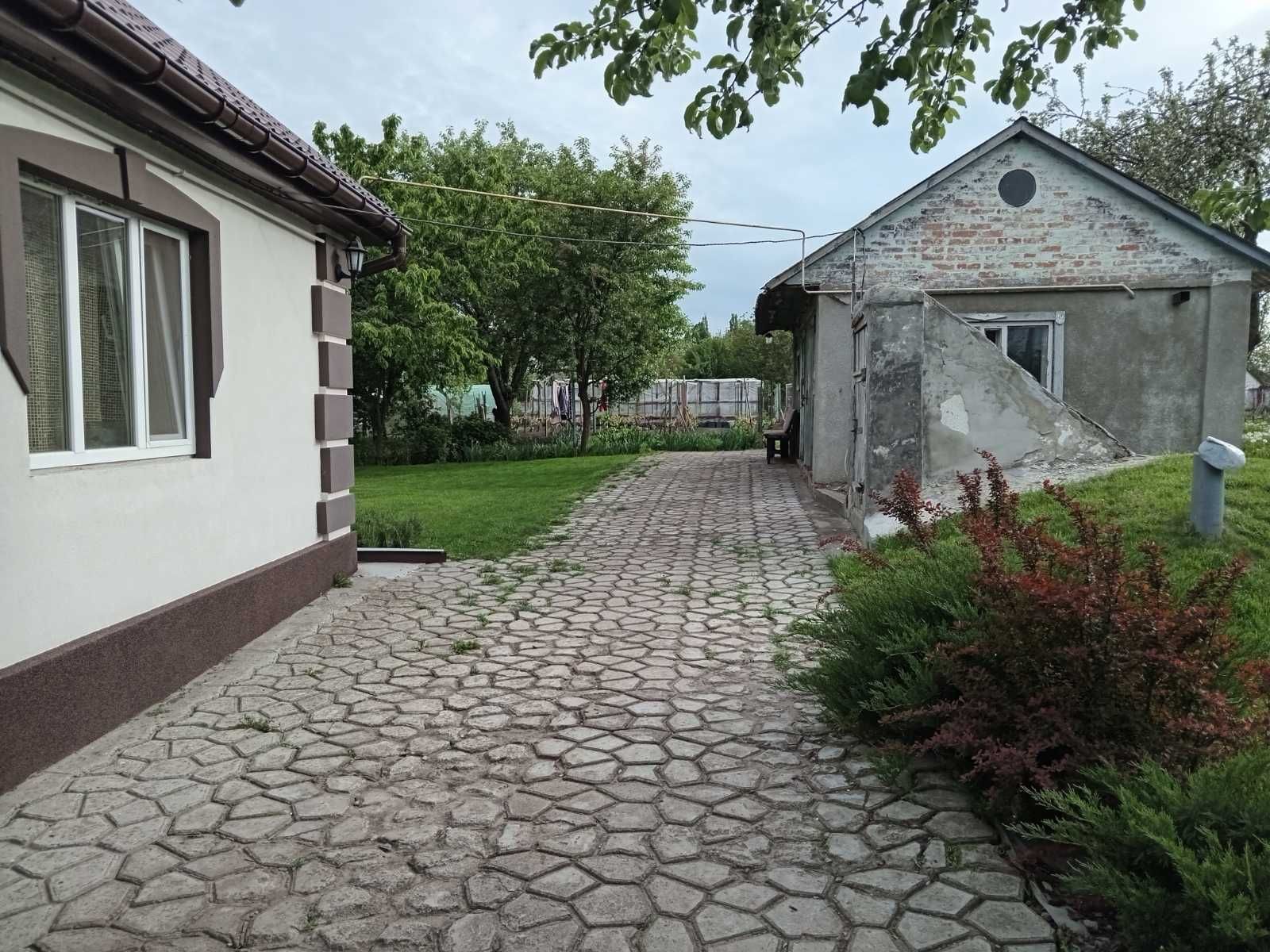 Продається житловий будинок в районі вокзалу