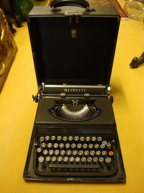 Cadeira antiga de costura