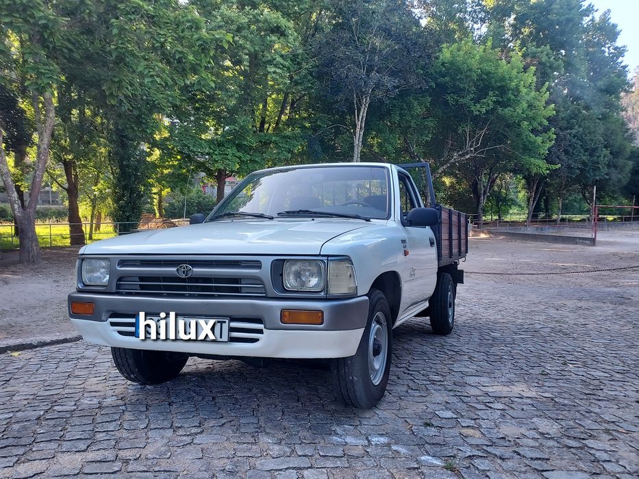Toyota hilux ln85 97