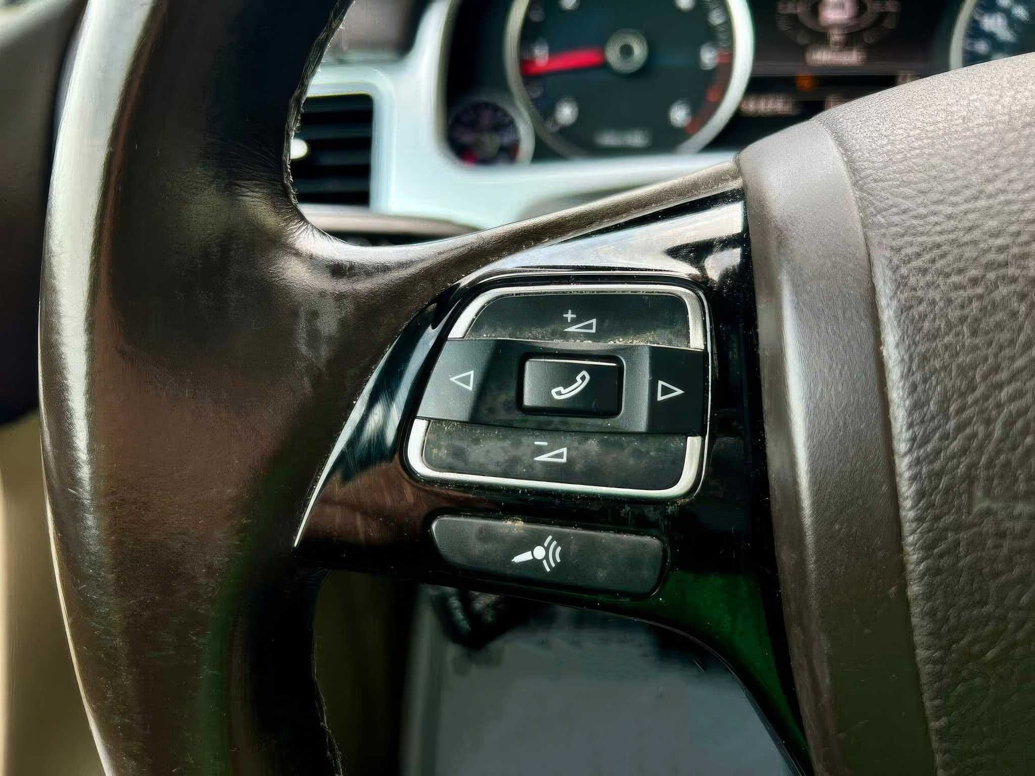 2016 Volkswagen Touareg TDI Lux