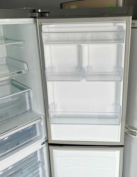 Lodówka Samsung RB29HER2CSA 178 cm. Srebrna,  NoFrost, A++