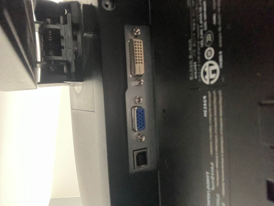 Monitor Dell P2412H rozdzielczość  1920x1080