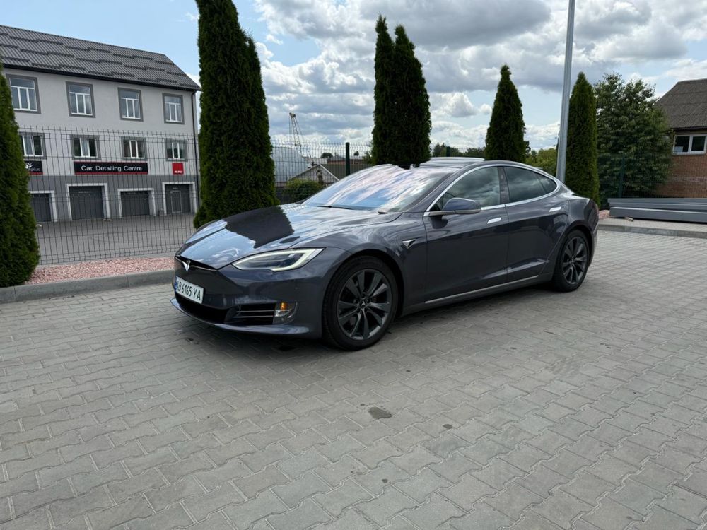 Tesla Model S 2021 Long Range Plus