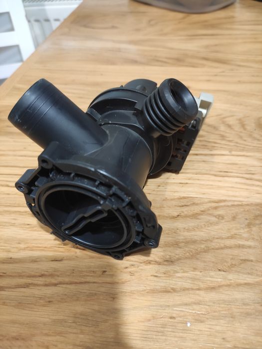 Pompa spustowa do pralki Indesit, plastry italy cod. 56835