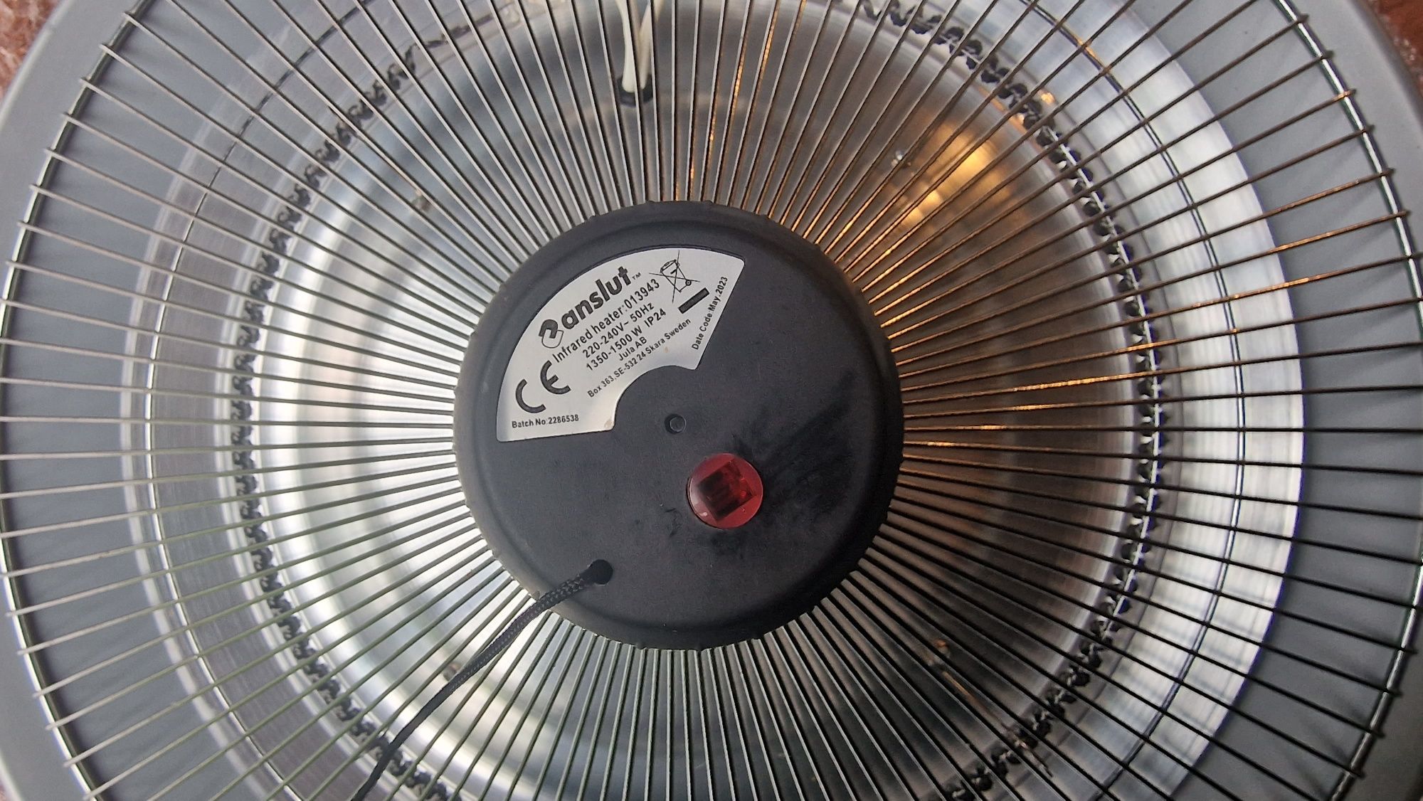 Wiszący promiennik podczerwieni 750/1500 W Ø45 cm