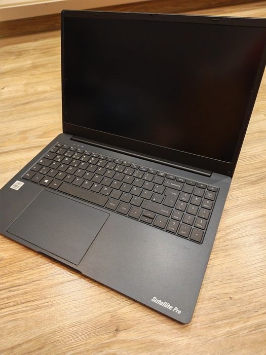 Laptop Dynabook Satellite Pro C50-H-100 uszkodzony