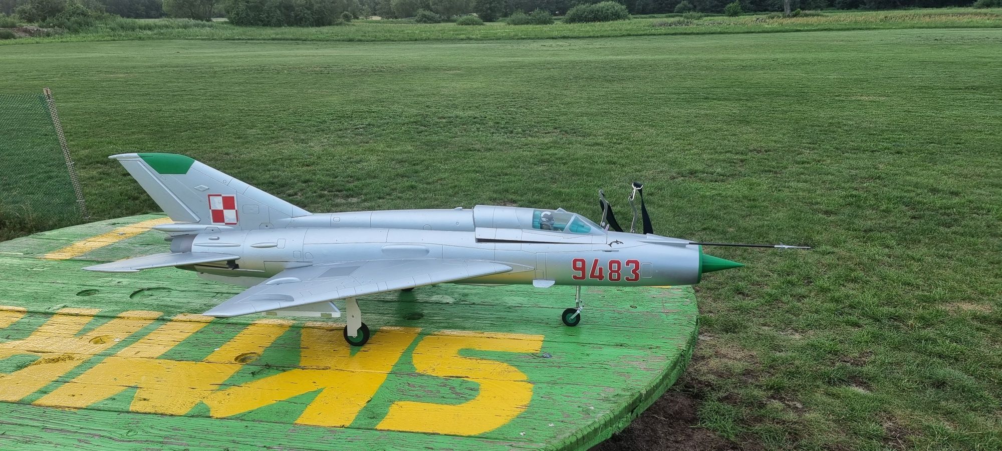 Samolot RC Mig-21 Freewing