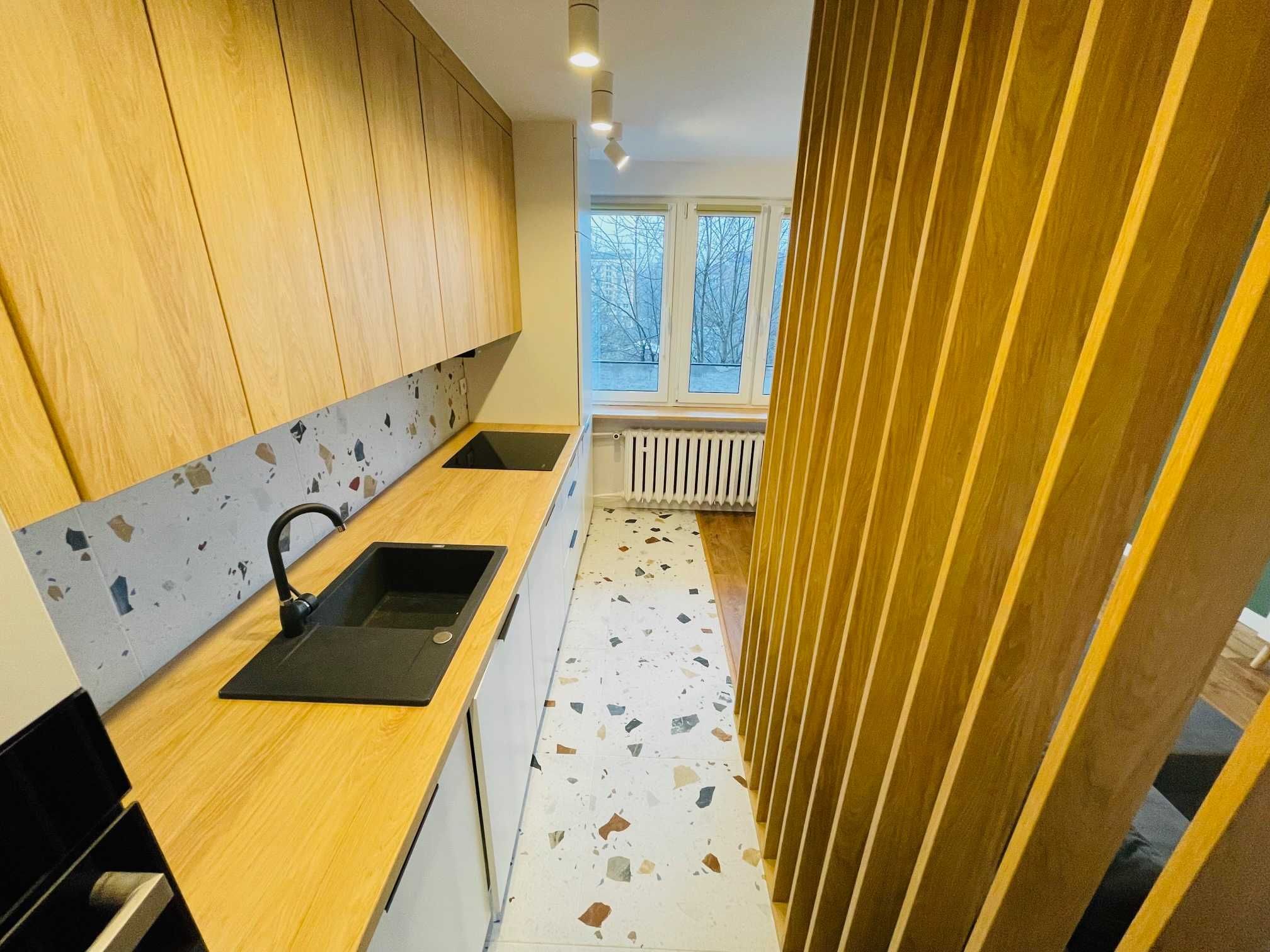 Śliczna - 3 pokoje, duży balkon, piwnica, umeblowane i wyposażone