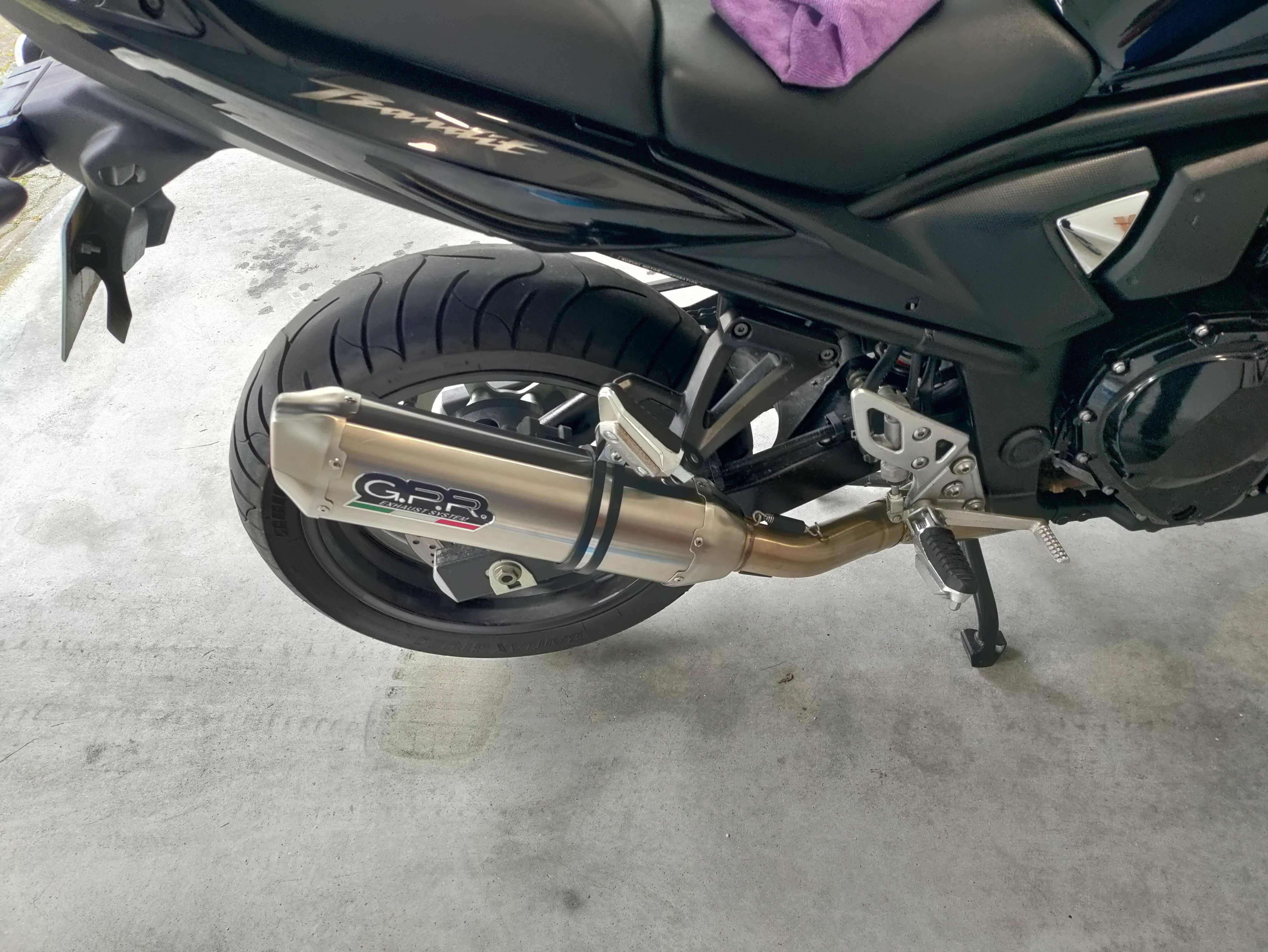Suzuki Bandit 650 / 9400km