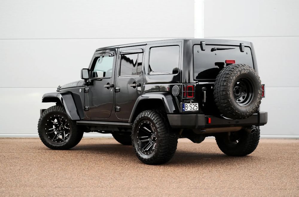 Jeep Wrangler Jeep Wrangler Unlimited Sahara 3.6 V6 benzyna + LPG | Lift 2” | FOX |