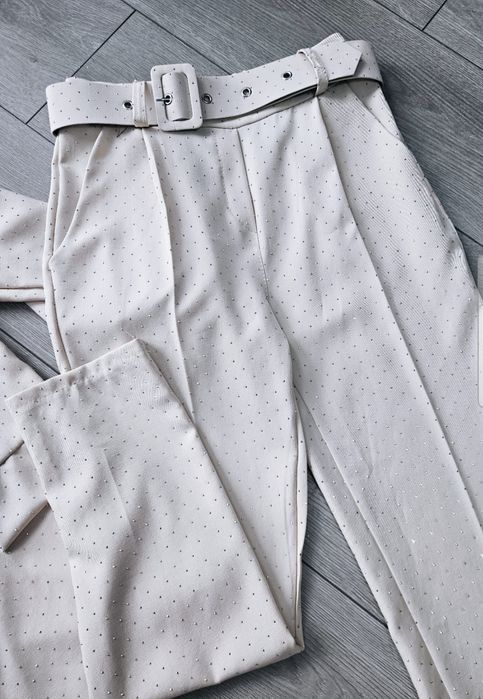 Garnitur kryształki zdobiony błyszczący imprezowy sylwestrowy