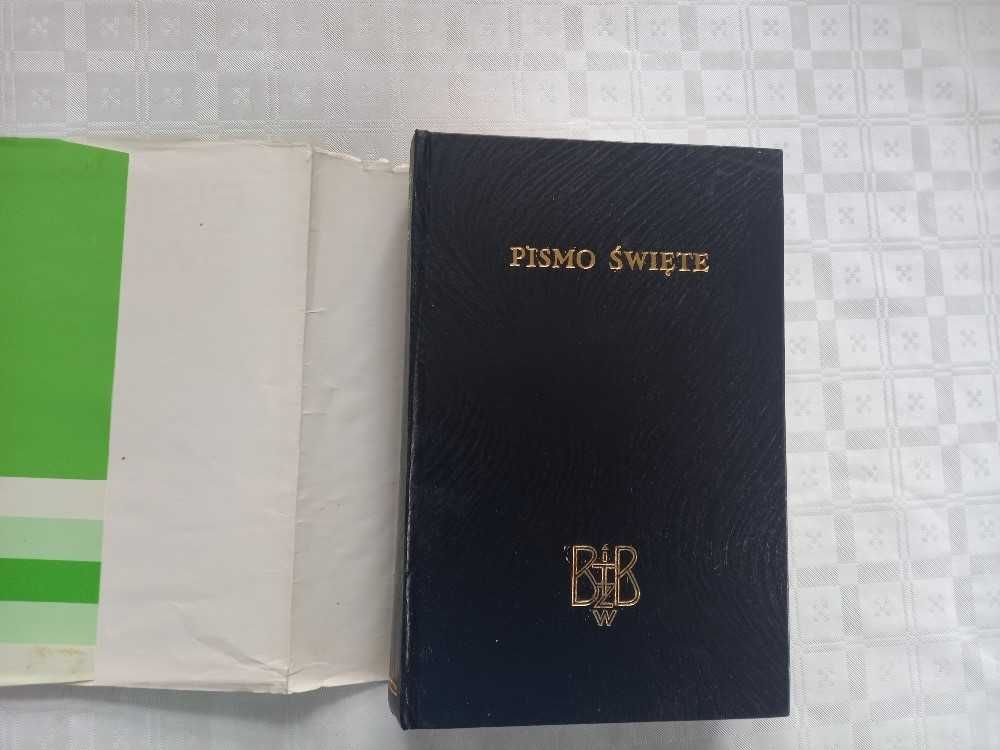 Biblia Warszawska Pismo Święte wydanie 1989 -średni format