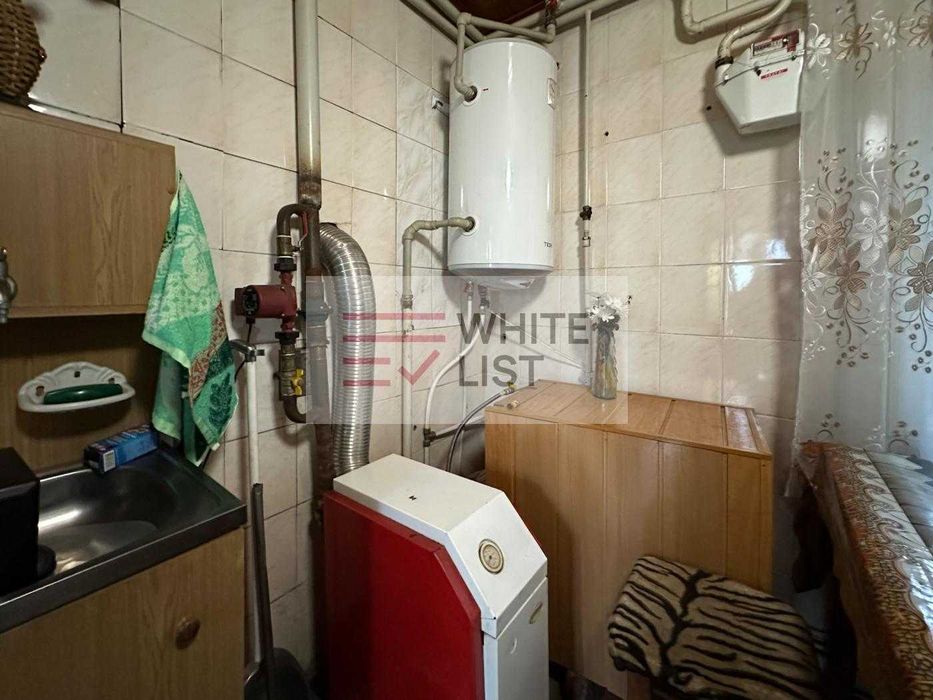 Продаж будинку/господарства м. Вашківці