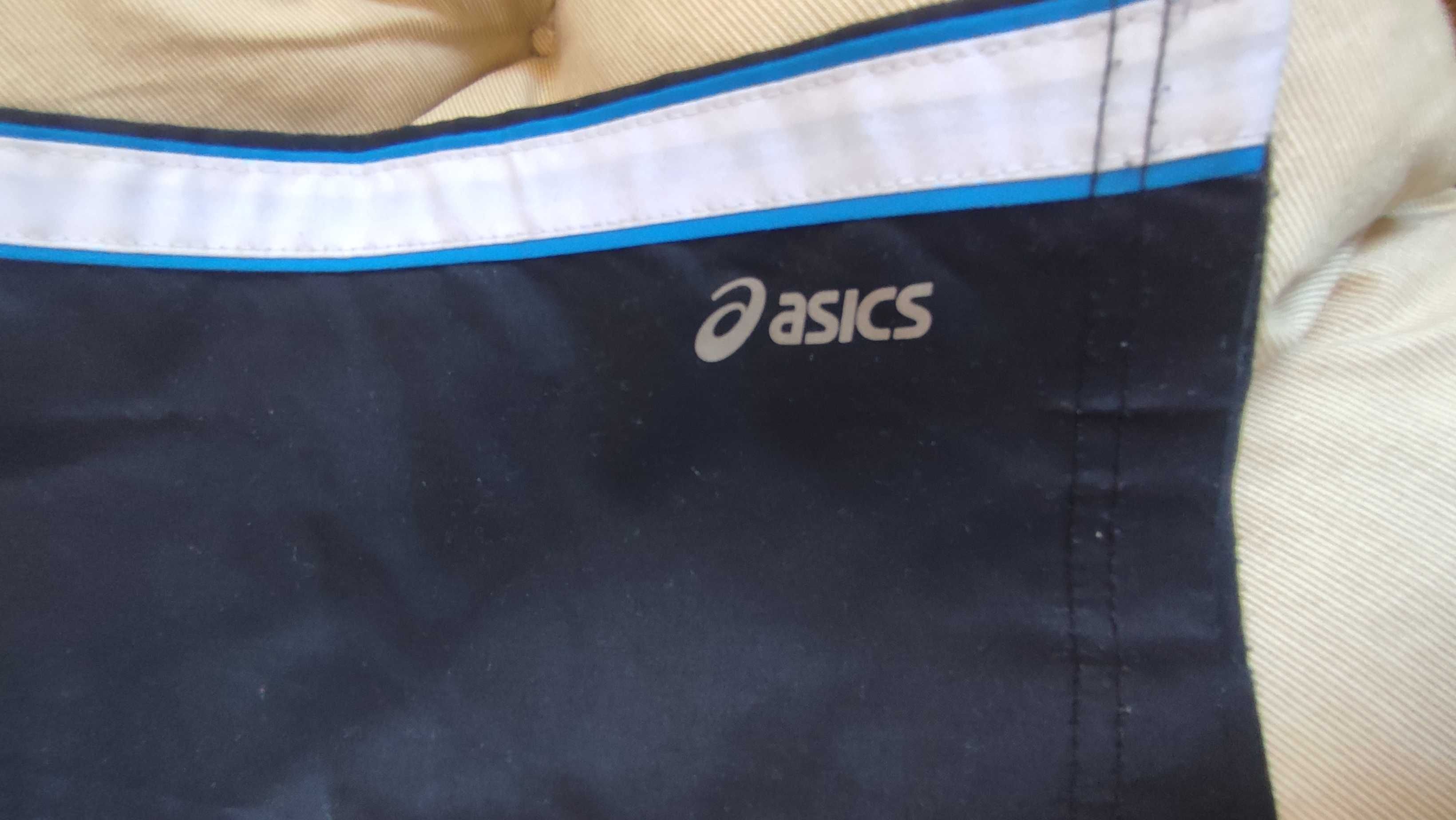 Костюм спортивний Asics на 4 роки