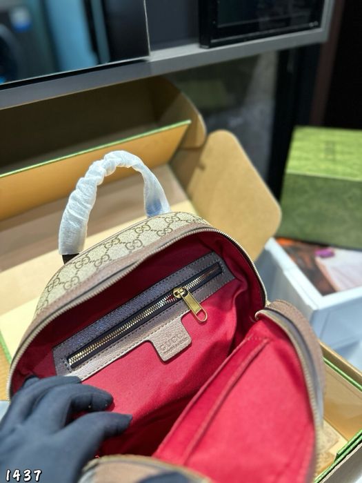 Рюкзак gcc louis vuitton disney бежевый унисекс женский