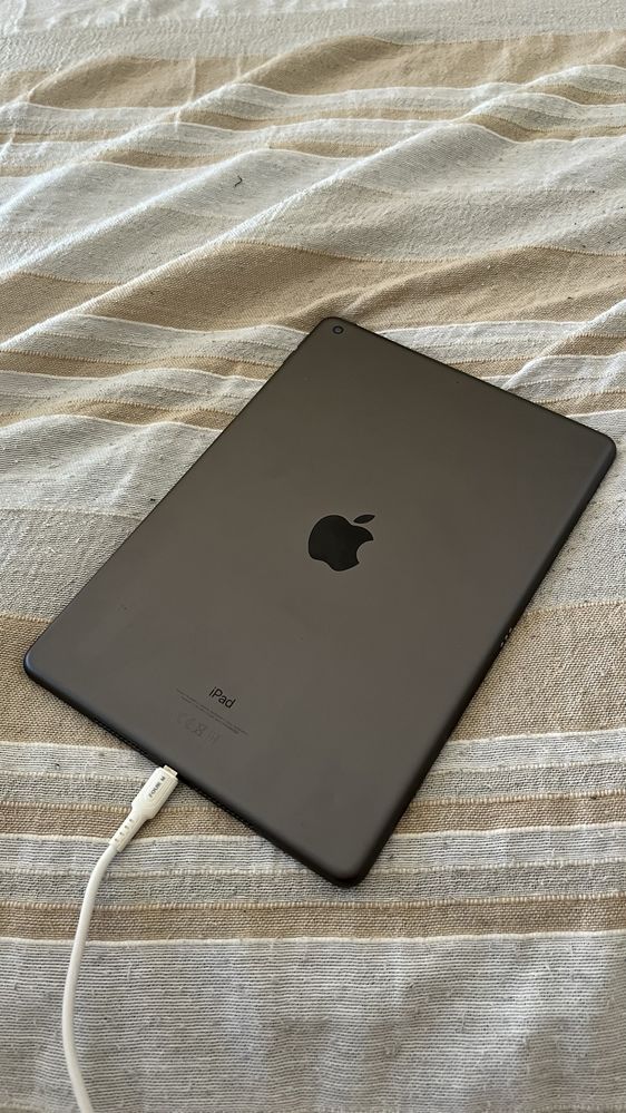 Ipad APPLE 9th geracao