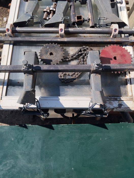 Сеялка к мотоблоку..