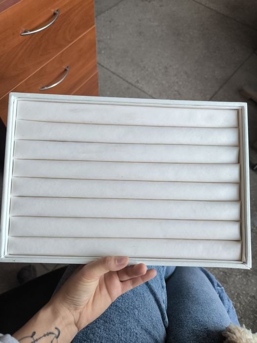 Планшет для ювелірних прикрас