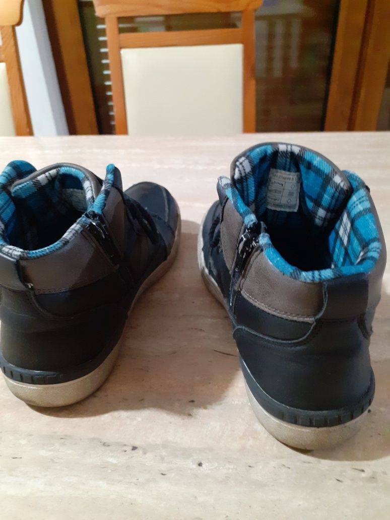 Buty chłopięce rozm 36