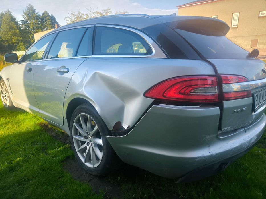 Jaguar XF, 2013, powypadkowy