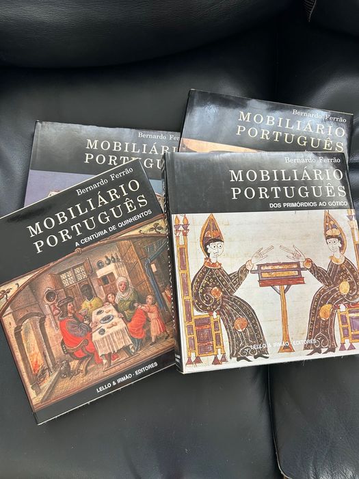 Obra
Bernardo Ferrão, Mobiliário português, 4 vols 
 Muito Bom Estado
