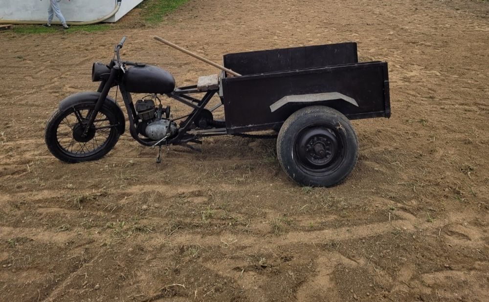 Wsk 125 trajka trójkołowiec