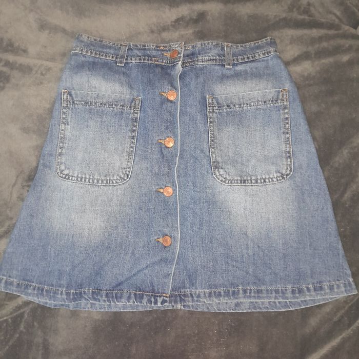 Джинсова спідниця жіноча синього кольору