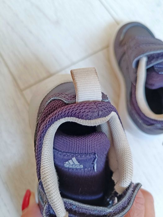 Кросівки на малюка adidas, оригіінал.