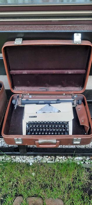 Zabytkowa maszyna do pisania
