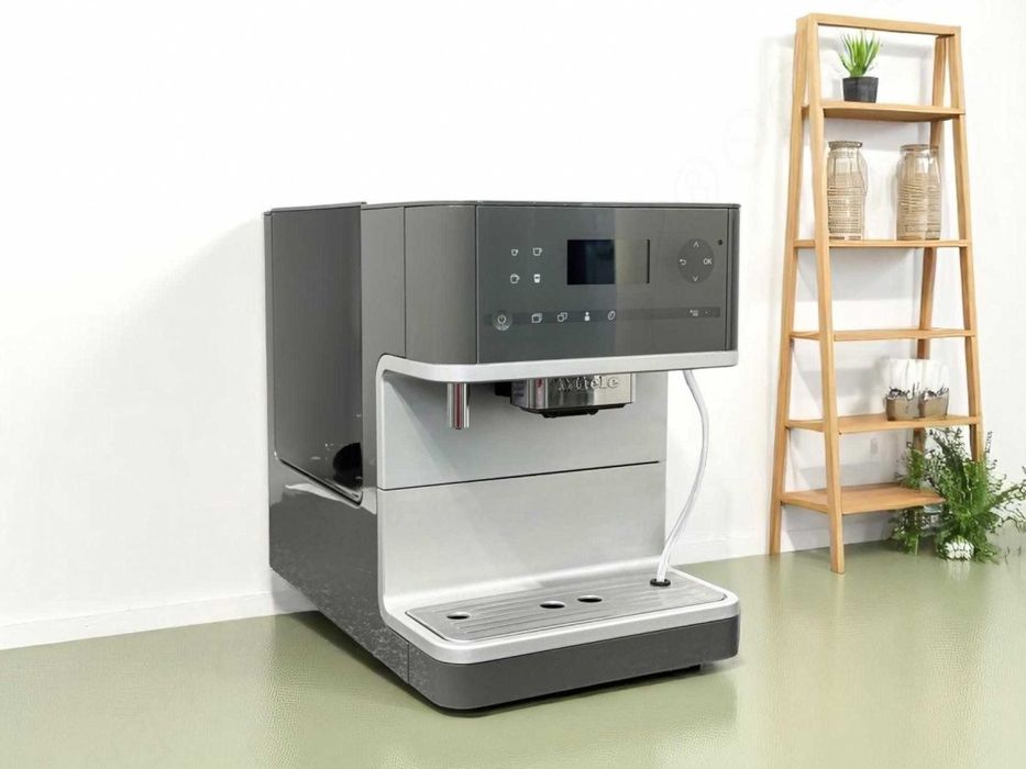 Кавоварка бу CM 63 Graphite Gray автомат, молочна система, бу