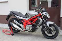 Suzuki Gladius 650 SFV, wersja z ABS, na prawko A2, Niemcy